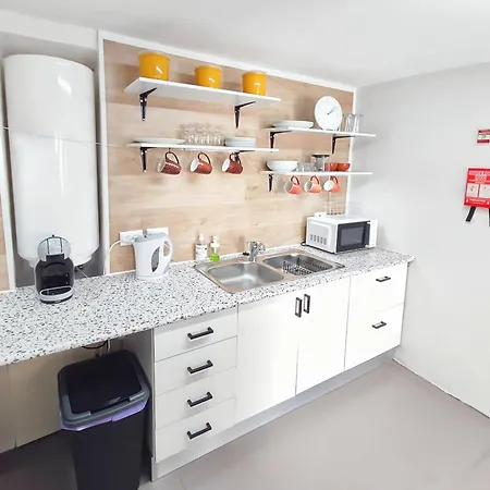 Historic Vineyard Retreat - 1785 Country In Peral Casa vacanze Peral (Lisbon)