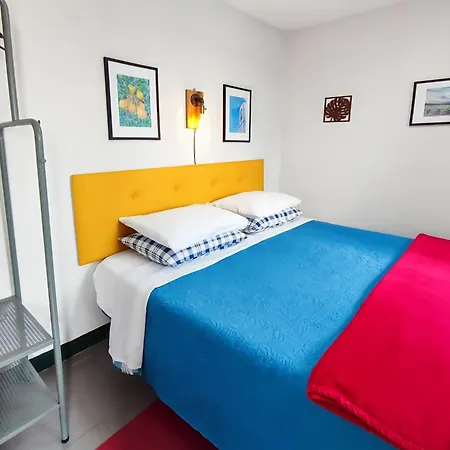 Historic Vineyard Retreat - 1785 Country In Peral