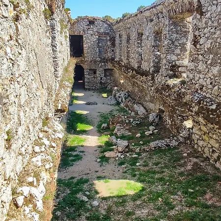 Historic Vineyard Retreat - 1785 Country In Peral * Peral (Lisbon)