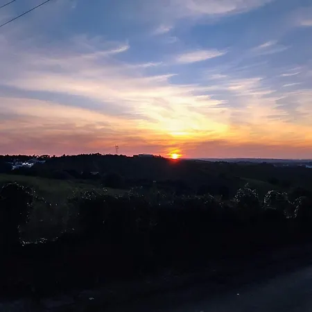 Historic Vineyard Retreat - 1785 Country In Peral Casa vacanze *